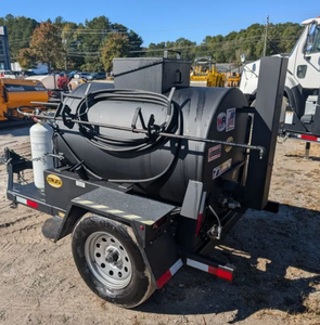 Ventes industrielles pour 2025 : Pulvérisateur de colle SM250HT monté sur remorque, 250 gallons - Product Image 1