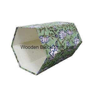 ถังขยะลายดอกไม้พร้อมกระดาษรองเอว ทำจากผ้าฝ้าย เป็นมิตรกับสิ่งแวดล้อม พร้อมอุปกรณ์เสริมไม้สำหรับจัดเก็บ ของตกแต่งบ้านอเนกประสงค์ - Product Image 3