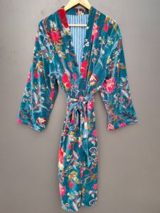 Bata de terciopelo con estampado floral para mujer, bata de baño de manga larga, tejido suave, ropa de dormir informal, estilo veraniego azul - Product Image 1