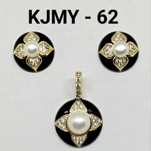 Conjunto de Colgantes de Perlas de Agua Dulce Chapadas en Oro, Fabricante Mayorista - Product Image 4