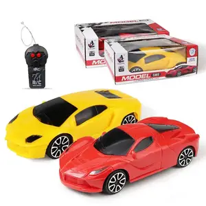 1 pezzo di simulazione del telecomando auto di colore casuale modello elettrico 2 vie Rc auto sportiva giocattolo per ragazzi ragazze regali di compleanno di colore casuale