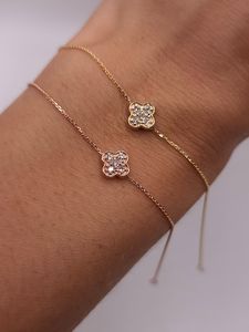 กำไลข้อมือเพชรทรงกลุ่มลายคู่รักชุบทอง 18K น้ำหนัก 0.200 กะรัตสำหรับผู้หญิง |   สร้อยคอหรูหราสำหรับเจ้าสาวที่ได้รับการรับรองจาก IGI - Product Image 3