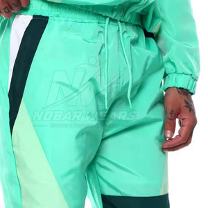 Ensembles coupe-vent personnalisés pour hommes : veste zippée intégrale et bas assorti – Vêtements de performance pour l'extérieur – Approvisionnement direct usine - Product Image 6