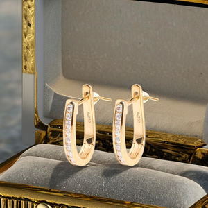 Élégantes boucles d'oreilles créoles empilables en or massif 10 carats avec diamants moissanite, design vintage personnalisé, pour tous les jours - Product Image 6