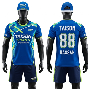 Uniforme de bádminton para hombre, tela premium de poliéster entrelazado, diseño geométrico azul neón y verde, sublimación, conjunto con logotipo personalizado. - Product Image 1