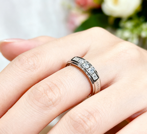 Anillo de Boda Geométrico Clásico con Moissanita de 2.50 Quilates, Estilo Hip-Hop para Hombre, Elegante Anillo de Plata de Ley 925 con Cinco Piedras - Product Image 5