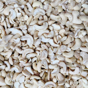 Wholesale In Bulk Cashew <b>Kernel</b> SANTIGO Cashew <b>Nuts</b> Broken WS LP SP BB <b>Nuts</b> <b>Kernels</b> Service 24/7 - Product Image 1