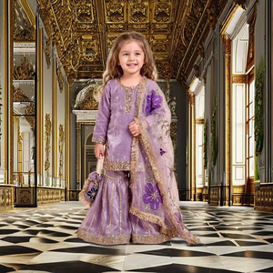 Traje Sharara de Terciopelo Lila de Lujo para Niñas, con Lentejuelas y Adornos Florales, Dupatta de Organza, para Bodas y Eid 2026, Estilo Indio - Product Image 1