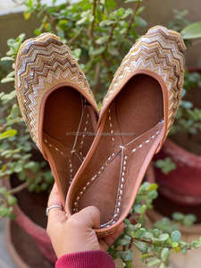 Fashion Leather Combo Set Jutti With Clutch Bridal Jutti Evening Clutch Women Stylish Party Wear Clutch - Product Image 3