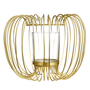 En promotion : Porte-bougie chauffe-plat en métal, offrant un attrait esthétique intemporel, une œuvre d'art qui transforme la lumière des bougies ordinaires en spectacle artistique. - Product Image 4