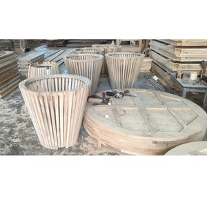 Table de salle à manger d'extérieur en teck massif avec plateau à lattes, table rectangulaire en bois pour projets hôteliers, complexes hôteliers et restaurants de luxe - Product Image 4