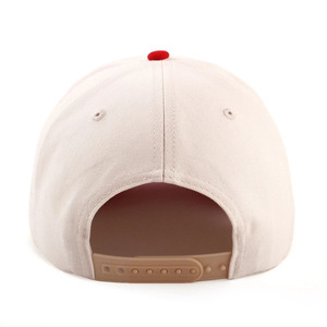Casquette de baseball personnalisée avec broderie 3D en lettres, bicolore, blanc cassé et rouge, visière incurvée, polyester, fermeture snapback, respirante, imperméable, unisexe - Product Image 3