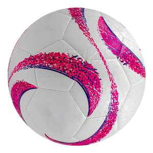 Ballon hybride au design durable, matériau de haute qualité, surface à forte adhérence, idéal pour les entraînements et les matchs. - Product Image 5