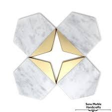 Ensemble de sous-verres personnalisés en marbre écologique, idéal pour les mariages, les cadeaux de pendaison de crémaillère et les cadeaux de fêtes - Product Image 5