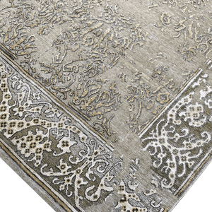 Alfombra de Salón de Lujo Grande, Tejida a Mano con Lana y Seda, con Medallón Antiguo en Tonos Mate de Arena y Dorado - Product Image 6