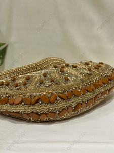 Bolso de Hombro Étnico con Cuentas Doradas y Detalle de Borde de Piedras, Bolso de Mano para Ocasiones Festivas, Bodas y Eventos para Mujer - Product Image 2