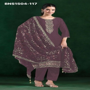 Tenue de festival en mousseline de soie avec broderies multi-fils et Zari, et sequins, ensemble semi-couturié (Salwar-Kameez) avec dupatta – Achats en ligne Inde - Product Image 1
