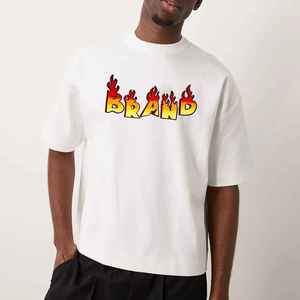 เสื้อผ้าแฟชั่นคุณภาพสูง ผ้าฝ้าย 100% ทรงหลวมสำหรับผู้ชาย หนัก 200 GSM พิมพ์ลายโลโก้แบบ DTG ตามสั่ง ใส่สบาย ระบายอากาศได้ดี เหมาะสำหรับฤดูร้อน - Product Image 1