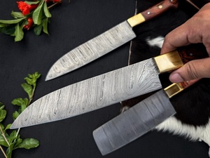 A&M ENTERPRISES 5-Piece Damascus Steel Chef Kitchen <b>Knife</b> <b>Set</b> Wooden Handles Handmade Eco-Friendly High-Polish Finish Adjustable - Product Image 2