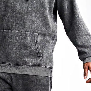 Survêtement homme personnalisé avec logo brodé, respirant, effet délavé, 100% coton, streetwear, bonne qualité et confortable. - Product Image 6