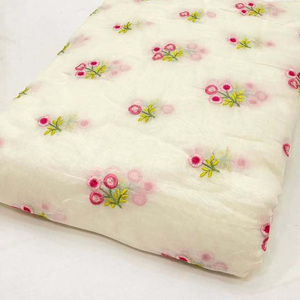 Tissu de broderie maltée de luxe, dentelle soluble dans l'eau, tissu en maille pour robes de mariée, vêtements de créateurs - Product Image 1