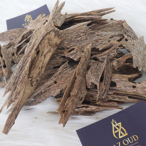 Oud Royal Vietnamien de Luxe en Gros, Bois d'Oud Naturel, Copeaux de Bois d'Oud Sucré, Grade Spécial 3A+, Oud Naturel de Nombreuses Années - Product Image 2