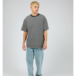 Camiseta de manga corta oversize para hombre al por mayor, transpirable, con rayas, logotipo personalizado, cuello redondo, estilo urbano, OEM - Product Image 1