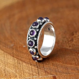 Anillo de Amatista Natural con Banda Completa de Plata de Ley 925, Minimalista, Oxidado, Hecho a Mano, Joyería de Piedras Preciosas, Regalo para Mujer - Product Image 6