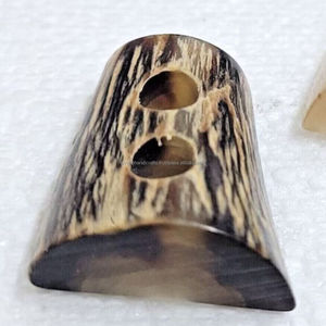 Botón de palanca de cuerno hecho a mano para accesorios de moda de tela de encaje de la India - Product Image 4