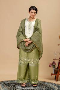 Salwar Kameez en coton pour femme avec dupatta brodée, design ombré blanc et violet, pour un usage décontracté - Product Image 4