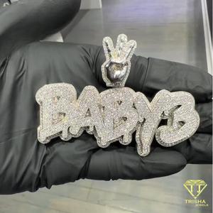 จี้ฮิปฮอปแบบ Iced Out สำหรับเด็ก สร้อยคอตัวอักษรสั่งทำได้ ประดับเพชรโมอิสซาไนต์เต็มชิ้น สำหรับผู้ชาย - Product Image 3