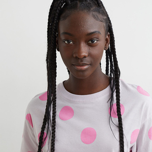 Vêtements de nuit personnalisés hautement confortables pour femmes, ensembles en soie 2 pièces, robe de nuit avec taille élastique - Product Image 2