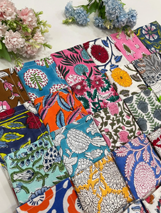 Servilletas con estampado de bloques, servilletas florales rojas y blancas, tela de lujo para decoración de mesa de boda, regalo de inauguración de casa, servilletas reutilizables con estampado de bloques - Product Image 5