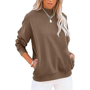 Pull-over pour femme en taupe brun à col rond, coupe longue et décontractée, épaules tombantes et poignets à bande unie, idéal pour les tenues de tous les jours - Product Image 1