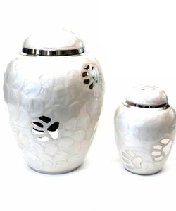 Luxury Hand Engraved Metal Adult Cremation Urn Set Metal Brass Funeral Ashes Container Urns <b>Keepsake</b> Wholesale Price Metal Urns - Product Image 2