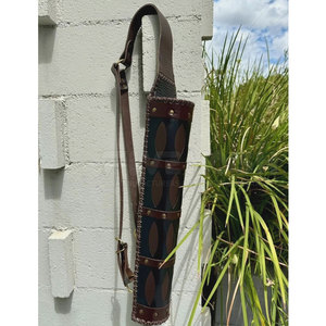 Sacoche de tir à l'arc en cuir de qualité supérieure, durable, faite à la main, support dorsal réglable, sangle confortable pour la chasse en extérieur - Product Image 2