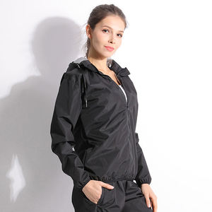 Chaqueta Deportiva Impermeable con Capucha para Mujer, Negra, de Spandex/Algodón, con Cierre, Manga Larga, Corte Regular, Estilo Deportivo de Invierno, Conjunto de 2 Piezas - Product Image 5