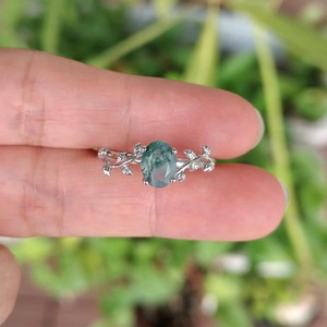 Oval <b>Moss</b> <b>Agate</b> 925 Sterling Silver Prong Set Leaf Vine Nature Inspired Engagement Wedding Band Party <b>Rings</b> for Women - Product Image 4