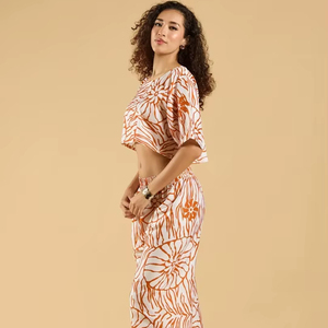 Vestido Kaftan de Algodón Sostenible para Mujer, Estampado Floral, Estilo Pantalón, para la Playa o el Resort, para el Verano - Product Image 1