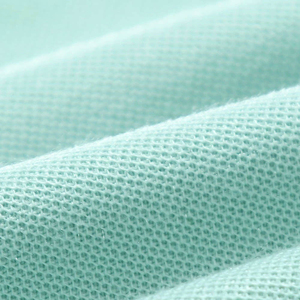 Nuevo Diseño de Polo para Hombre, Venta Directa de Fábrica, Logotipo e Impresión Personalizados, Polo Cómodo de Corte Ajustado para Hombre - Product Image 3