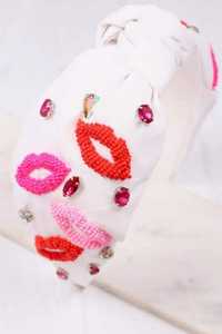 Serre-tête perlé fait main par un créateur, accessoire de mode élégant pour femme à prix abordable - Product Image 2