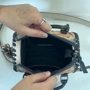 Bolso de Mano Pequeño de Cuero con Diseño Floral Occidental, Adornado con Concho Turquesa, Bolso Bandolera de Cuero Genuino Estilo Vaquero Vintage para Mujer - Product Image 6
