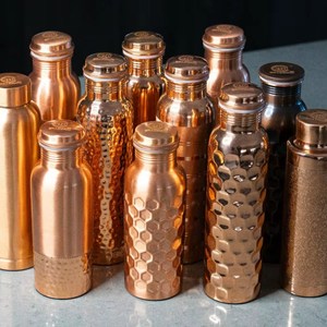 Botella de Cobre para Beber, Regalo Corporativo, Artículos de Hidratación para Promociones, Eventos de Oficina y Clientes - Product Image 1