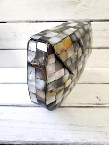 Vintage Fashion Mother Pearl Wristlet <b>Clutch</b> Evening Bag Geometric Pattern White Black Metal Zipper Closure Logo <b>Embellishment</b> - Product Image 2