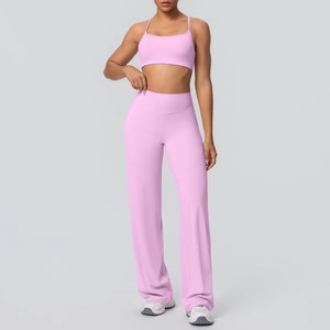Conjunto de yoga de 2 piezas para mujer, de color liso, de secado rápido, sin costuras, transpirable, a prueba de golpes, con sujetador deportivo de tiras y leggings de cintura alta con efecto levantacola. - Product Image 5