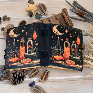 Bouteilles de Potion Lumineuses au Design Magnifique sur le Thème de la Nuit Fantastique en Cuir, Illustrations Enchantées, Lune Croissante - Reliure Thermique Noire - Product Image 2