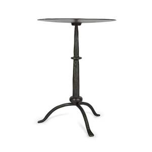 Porte-bougie de style antique haut de gamme, finition métallique, design unique et créatif, pour la maison, les mariages et la décoration intérieure, à prix avantageux. - Product Image 6