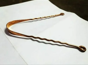 Raspador de lengua inspirado en la herencia tradicional, diseñado para distribuidores globales de bienestar ayurvédico y suministro al por mayor OEM - Product Image 2