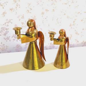 Statue d'ange en laiton, pièce décorative artistique faite à la main pour étagère, table et aménagement intérieur de luxe - Product Image 1