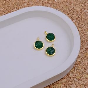 Handmade Raw Green <b>Aventurine</b> Pendant with Gold Texture Bezel Round Gemstone Gold Plated Charm Jewelry Connector for <b>Necklaces</b> - Product Image 4
